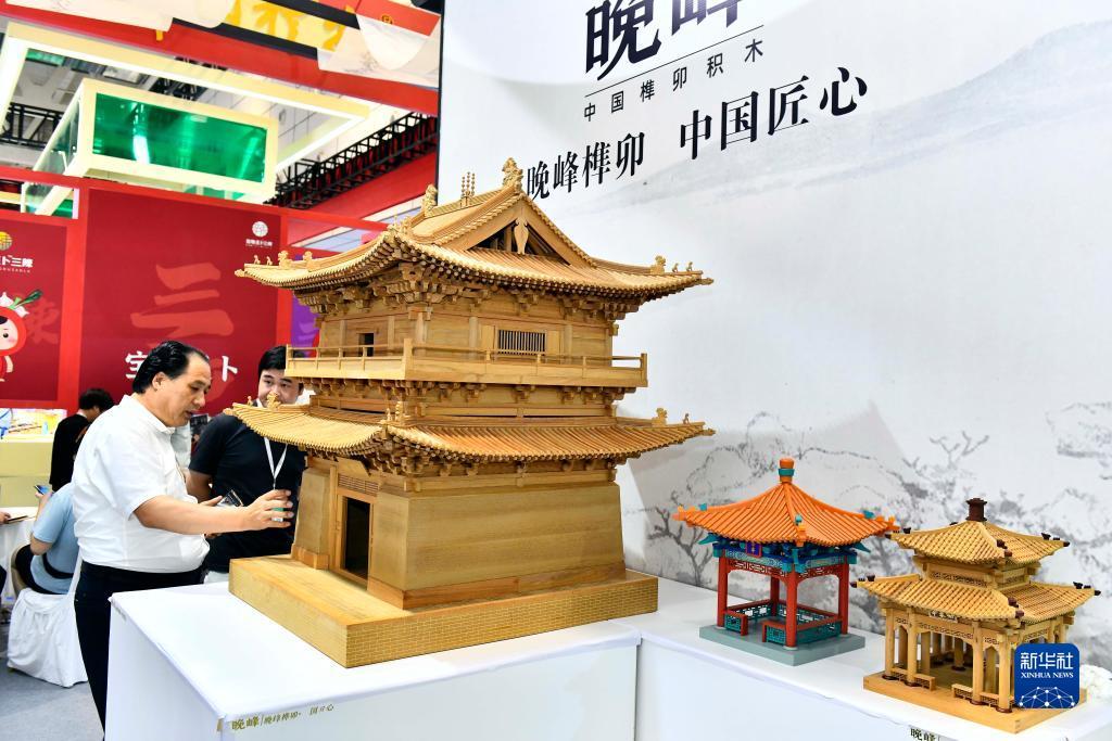 银河亚洲套胶